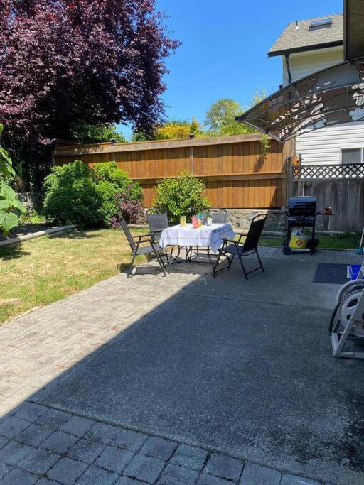 Ferienwohnung Esquimalt Lagoon Life Victoria Exterior foto